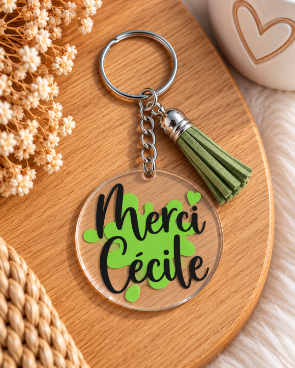 Porte clé personnalisé avec pompon