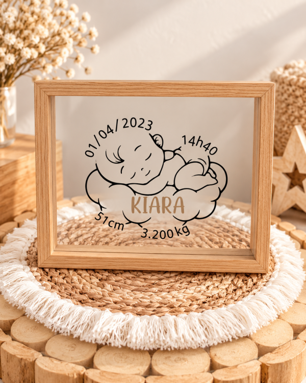 Cadre naissance personnalisé - Bébé sur son nuage