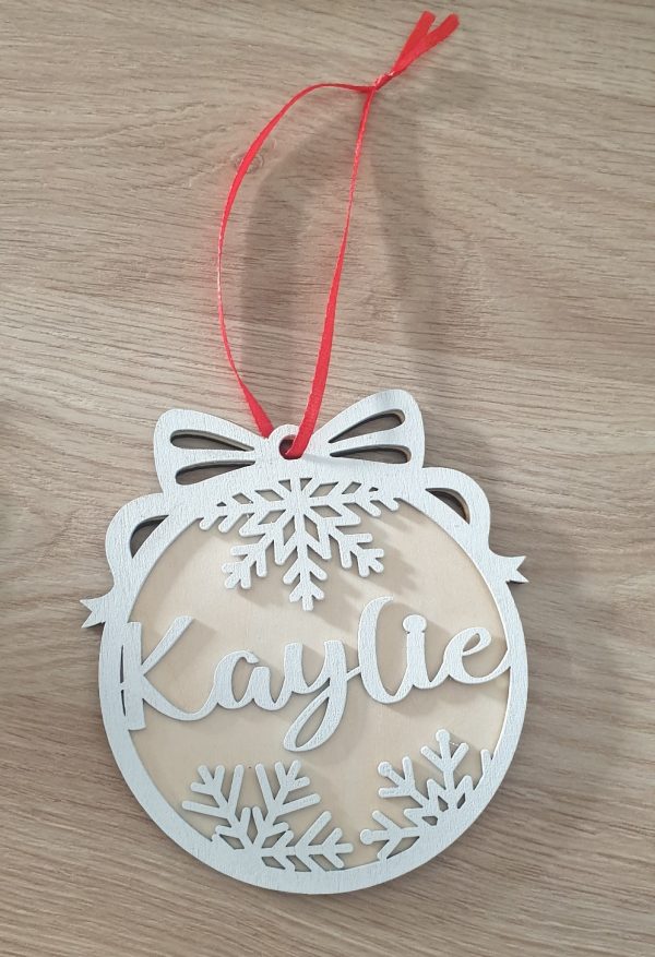 Boule de noël en bois avec prénom