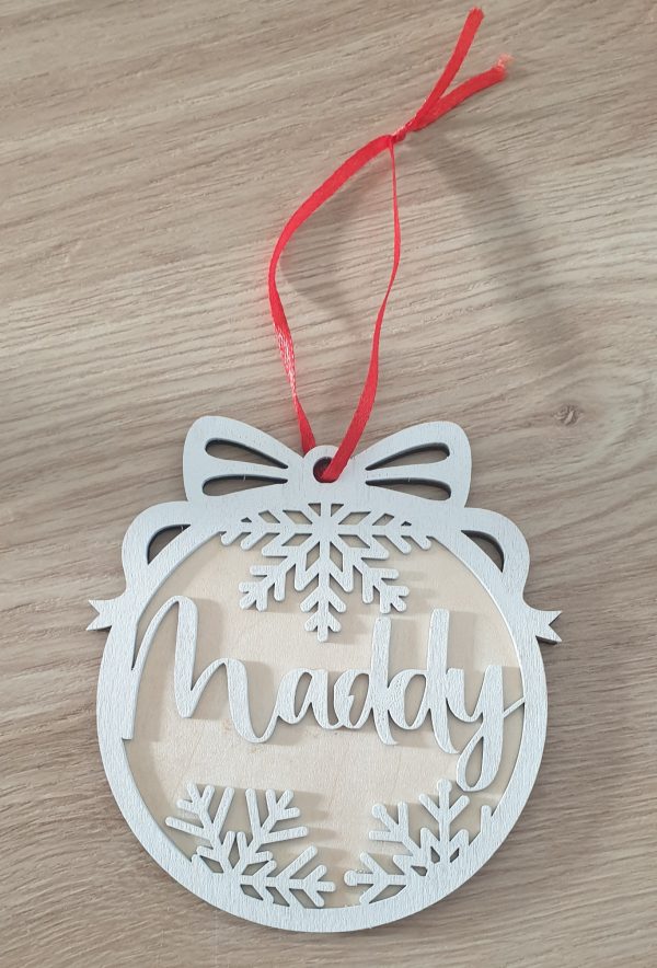 Boule de noël en bois avec prénom