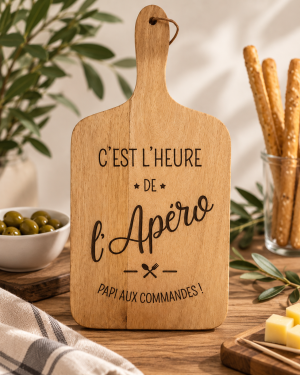 2024/12/1000040092.png Planche apéro personnalisée en bois - C'est l'heure de l'apéro