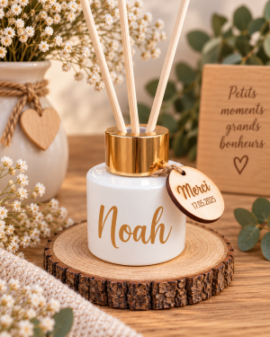 2025/04/1000039886-1.png Diffuseur de parfum personnalisé