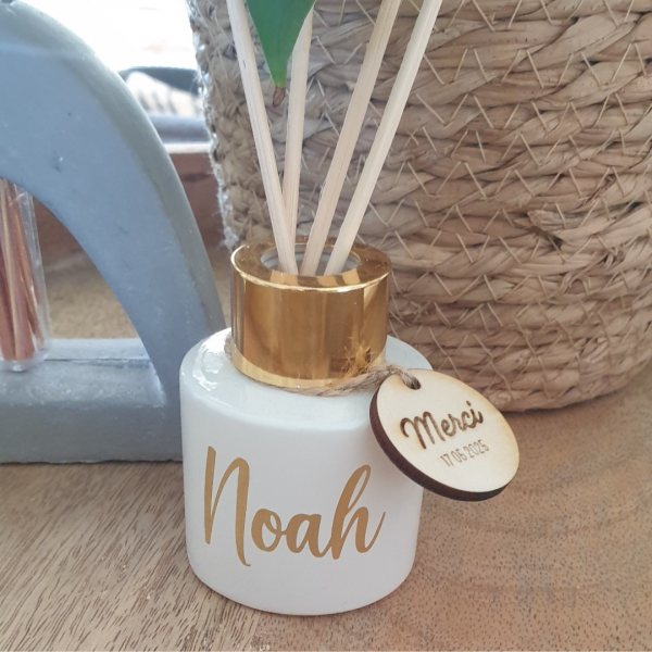 Diffuseur de parfum Blanc en verre avec bouchon Or