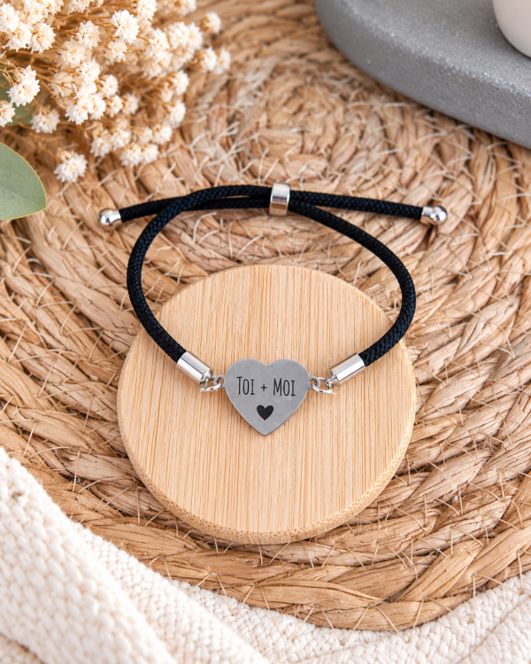 Bracelet cordon réglable avec coeur