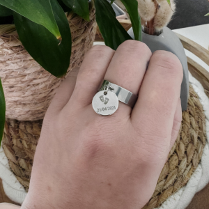 Bague réglable H.6mm avec médaille ronde gravée 12mm