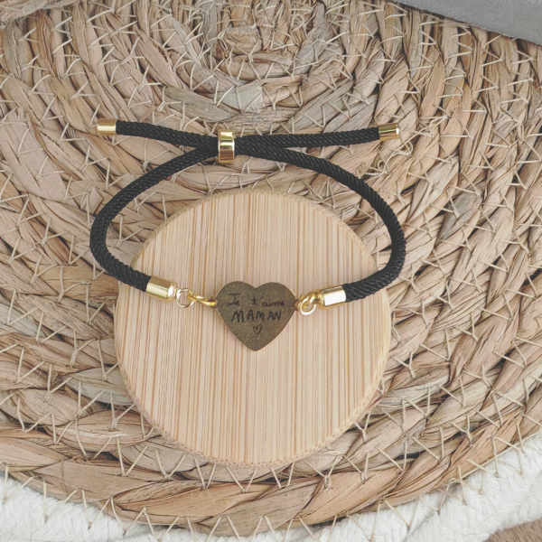 Bracelet cordon réglable avec coeur