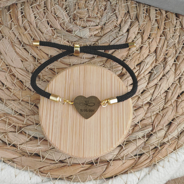 Bracelet cordon réglable avec coeur