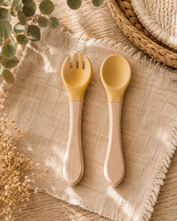 Set de couverts bébé personnalisé - Bois & silicone