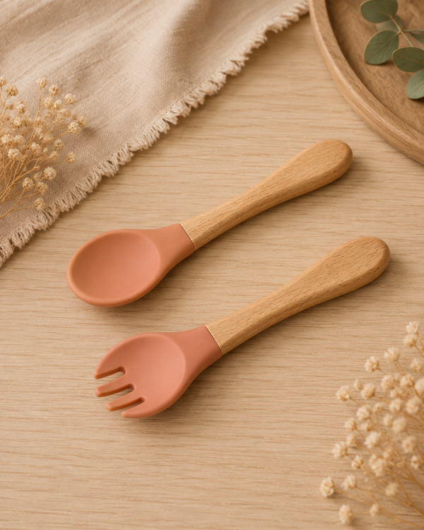 Set de couverts bébé personnalisé - Bois & silicone